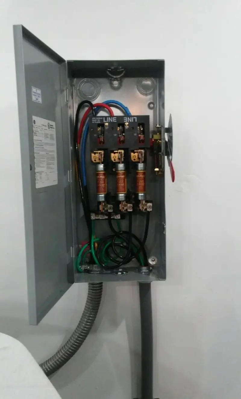 Three-phase disconnect switch installed for Electrical Wiring & Rewiring in Algood